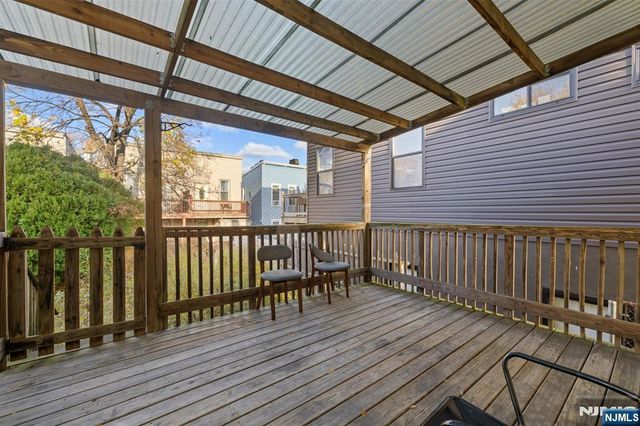 122 18th Street, Union City, NJ 07087