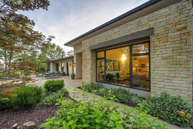 299 Bronzino Ct, El Dorado Hills, CA 95762