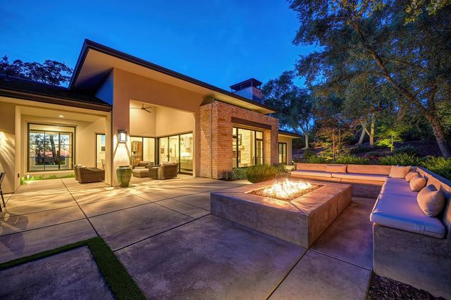 299 Bronzino Ct, El Dorado Hills, CA 95762