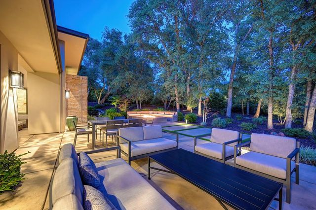 299 Bronzino Ct, El Dorado Hills, CA 95762