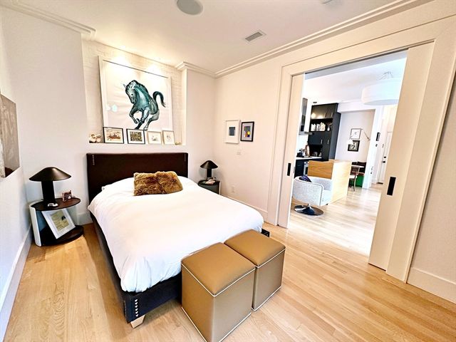 206 Webster 1A, Boston, MA 02128