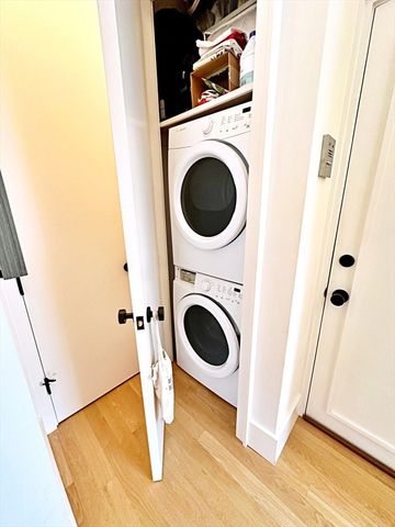 206 Webster 1A, Boston, MA 02128