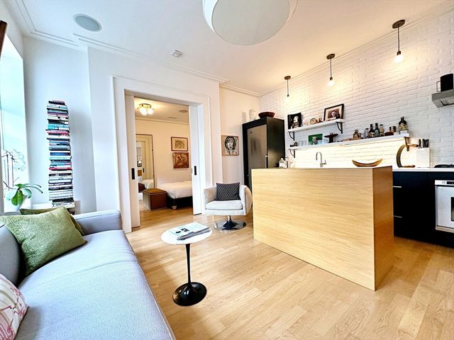 206 Webster 1A, Boston, MA 02128