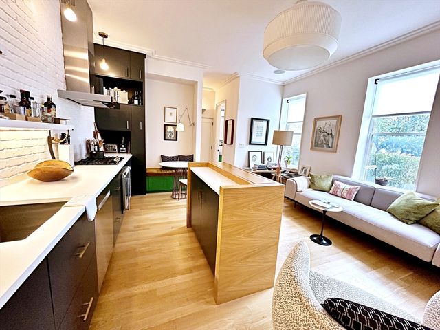 206 Webster 1A, Boston, MA 02128