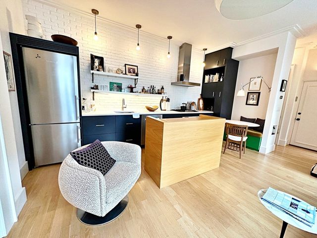 206 Webster 1A, Boston, MA 02128