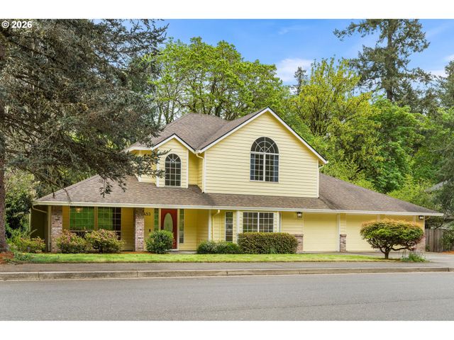 453 E STONECREEK Dr, La Center, WA 98629