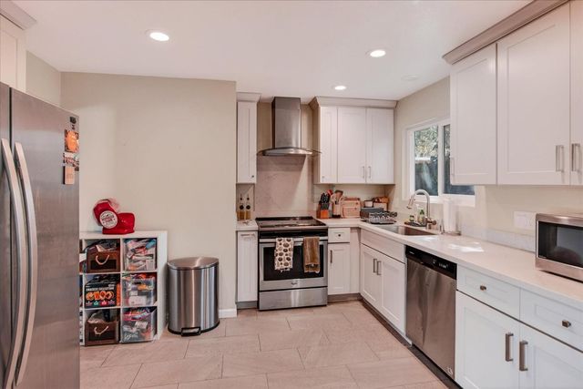 910-912 Academy Avenue, Belmont, CA 94002