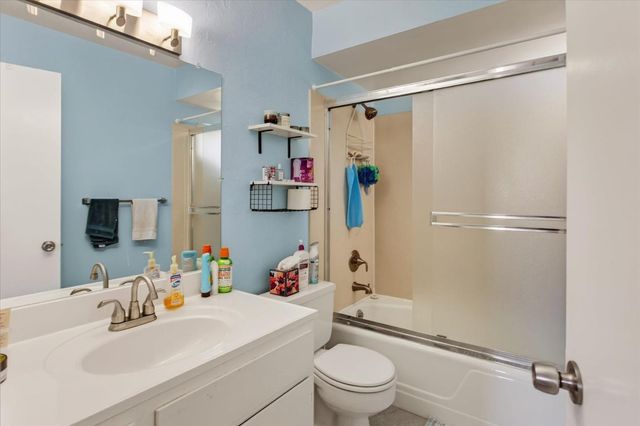 910-912 Academy Avenue, Belmont, CA 94002