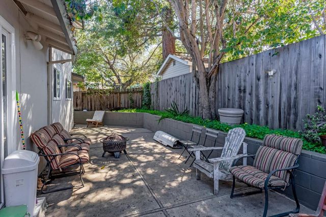 910-912 Academy Avenue, Belmont, CA 94002