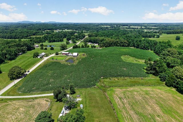 2531 Old Well Rd, Morrison, TN 37357