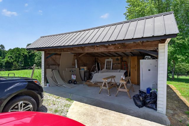 2531 Old Well Rd, Morrison, TN 37357