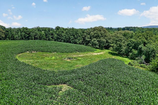 2531 Old Well Rd, Morrison, TN 37357