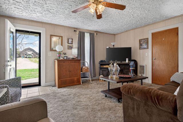 2531 Old Well Rd, Morrison, TN 37357