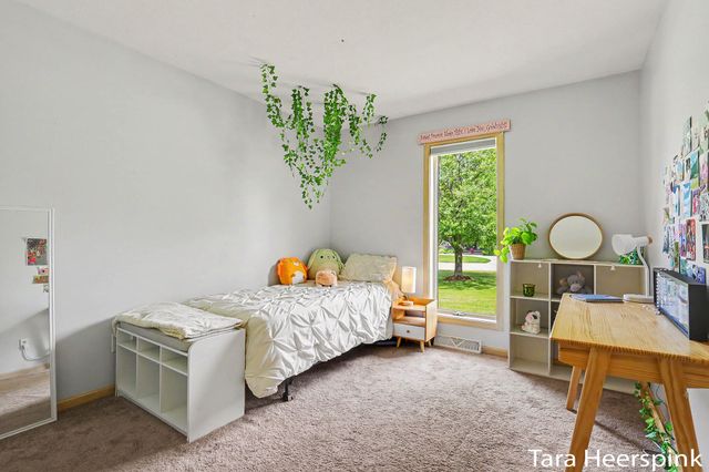 6237 Arroyo Vista Drive Ne, Cannon Twp, MI 49341