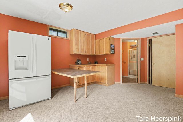 6237 Arroyo Vista Drive Ne, Cannon Twp, MI 49341