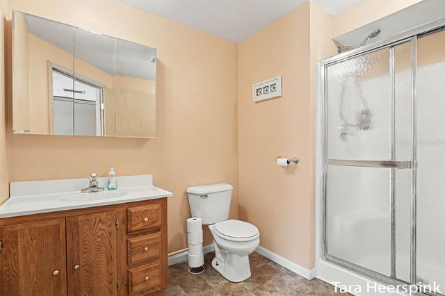 6237 Arroyo Vista Drive Ne, Cannon Twp, MI 49341