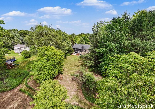 6237 Arroyo Vista Drive Ne, Cannon Twp, MI 49341