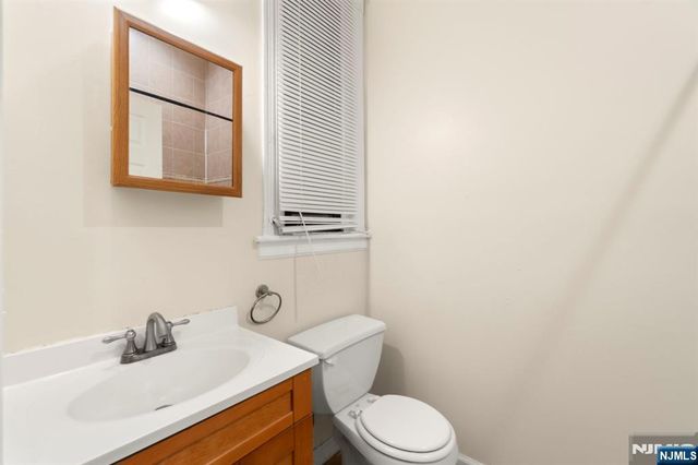 244 Webster Avenue 1R, Jersey City, NJ 07307