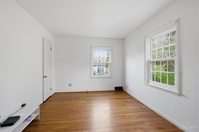 2750 Lower Grandin Road, Cincinnati, OH 45208