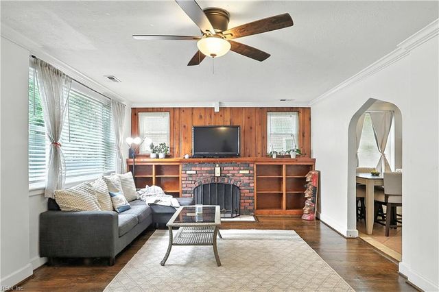 5133 E Princess Anne RD, Norfolk, VA 23502
