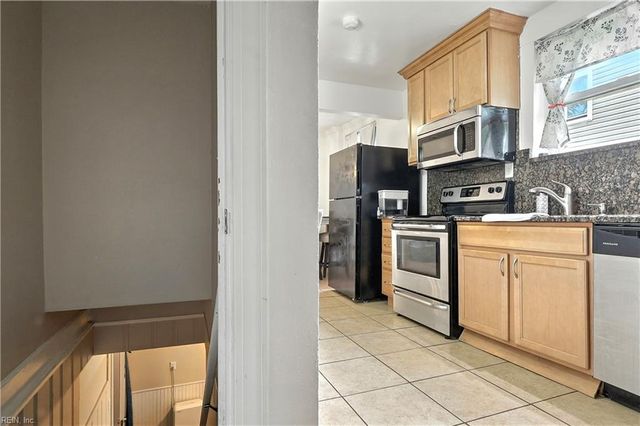 5133 E Princess Anne RD, Norfolk, VA 23502