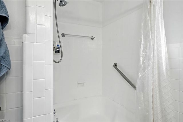 5133 E Princess Anne RD, Norfolk, VA 23502