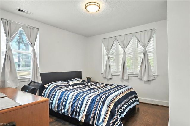 5133 E Princess Anne RD, Norfolk, VA 23502