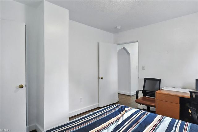 5133 E Princess Anne RD, Norfolk, VA 23502