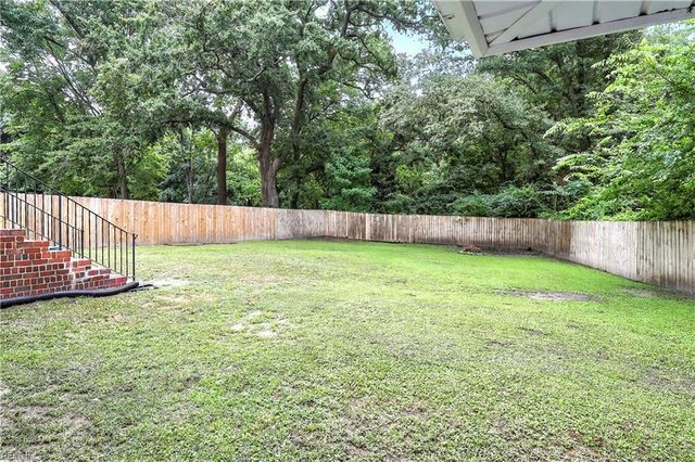 5133 E Princess Anne RD, Norfolk, VA 23502