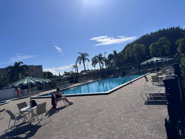 300 NE 26th Avenue 4030, Boynton Beach, FL 33435