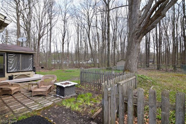 62 W Bel Meadow Lane, Chagrin Falls, OH 44022