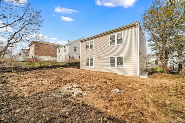 1616 HAMMERSLEY Avenue, Bronx, NY 10469