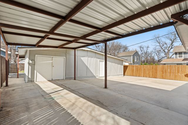 1716 5th Avenue, Fort Worth, TX 76110