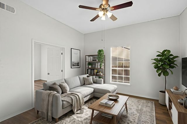 1716 5th Avenue, Fort Worth, TX 76110