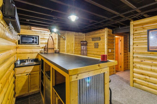 13252 Ashley Creek Drive, Pickerington, OH 43147