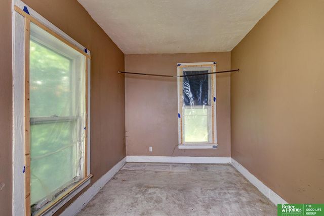 4508 S 12 Street, Omaha, NE 68107