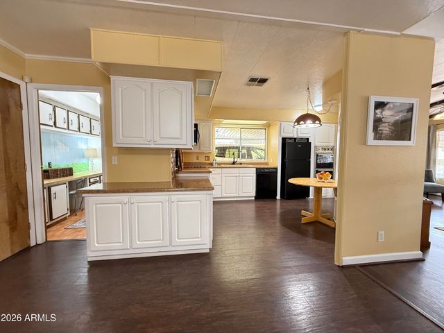 2710 N Wright Way Way, Mesa, AZ 85215