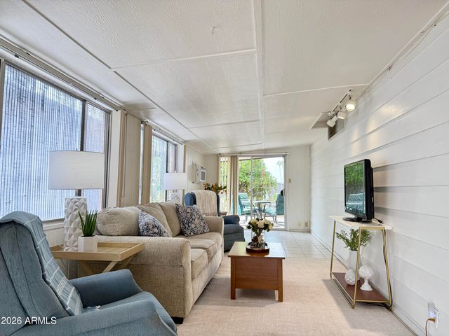 2710 N Wright Way Way, Mesa, AZ 85215