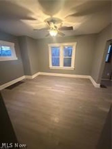 2518 11th Street NW, Canton, OH 44708