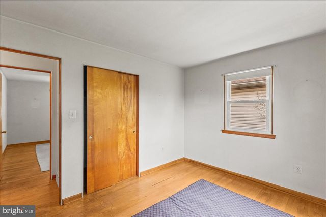 566 BAER AVE, Hanover, PA 17331