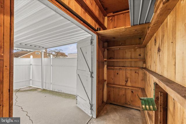 566 BAER AVE, Hanover, PA 17331