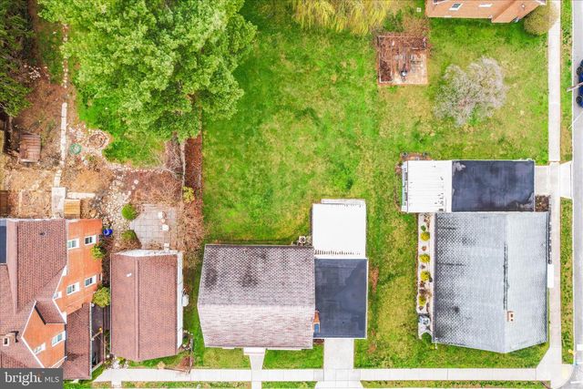 566 BAER AVE, Hanover, PA 17331