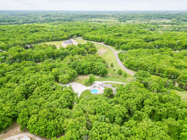 12390 N HIGHWAY YY, Harrisburg, MO 65256