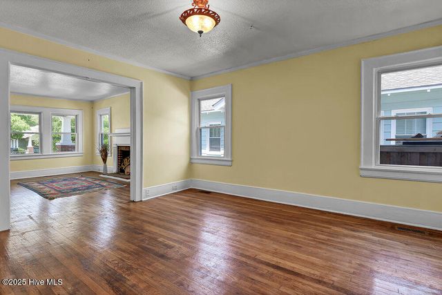 1912 Nun Street, Wilmington, NC 28403