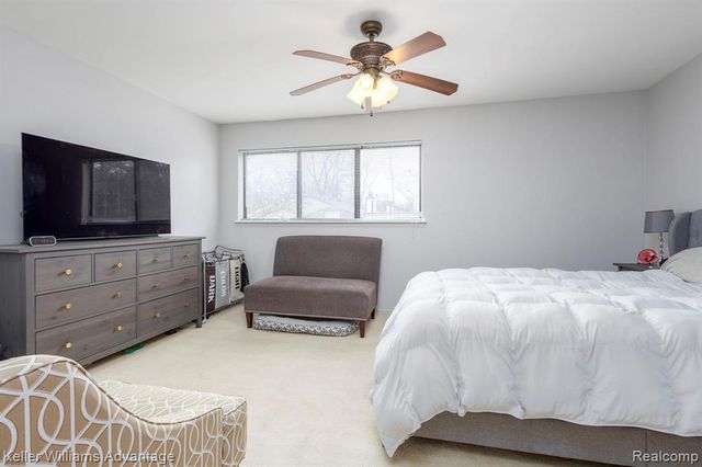 24285 Evergreen Road, Southfield, MI 48075