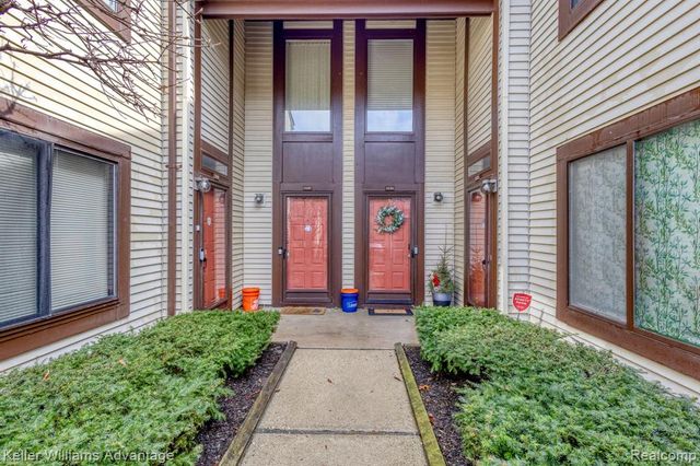 24285 Evergreen Road, Southfield, MI 48075