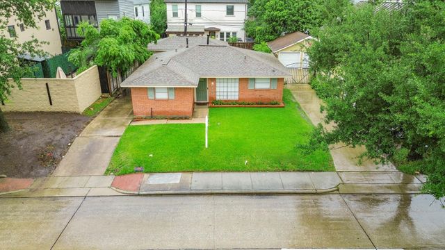 6130 Kirby Drive, Houston, TX 77005