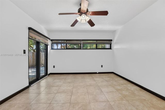 1717 NW 73rd Avenue 33, Plantation, FL 33313