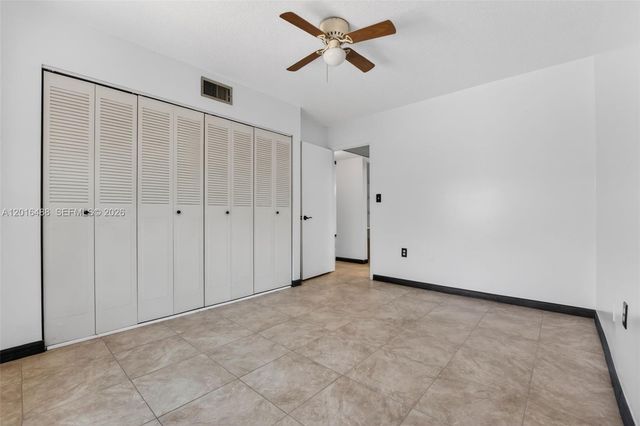 1717 NW 73rd Avenue 33, Plantation, FL 33313