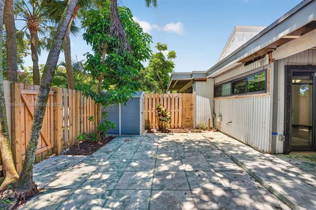 1717 NW 73rd Avenue 33, Plantation, FL 33313